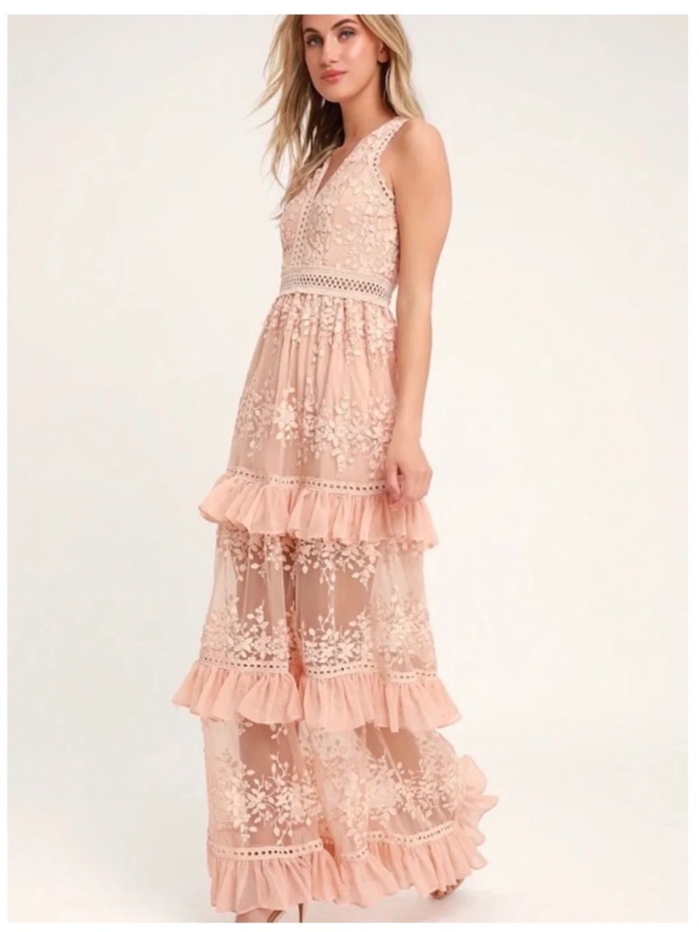 Lulus Garden dreams lace dress (M) NWT